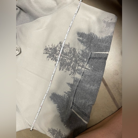 Roots Hoodie - Picture 4 of 5